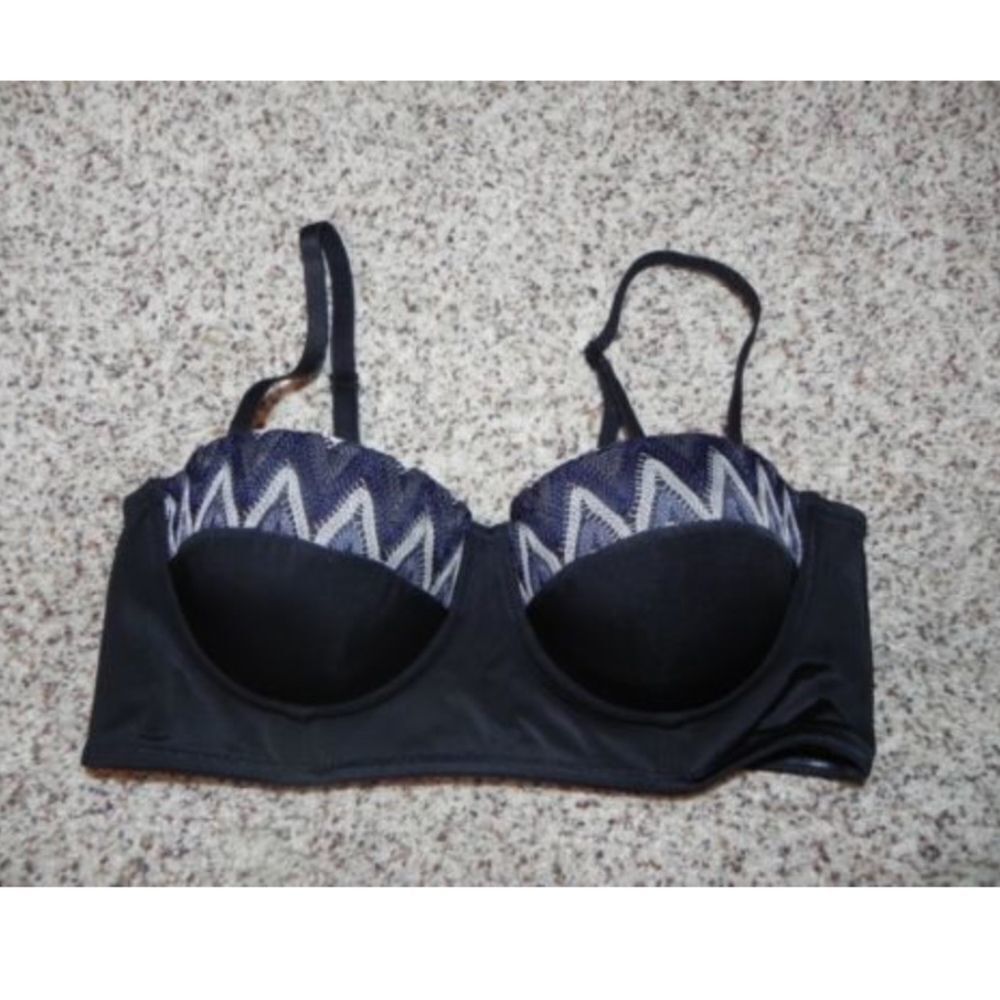 C&C California Bra 32C Black Underwire NWT